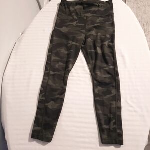 Athleta camo leggings Size Small